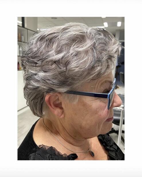 Frisör i Varberg. Boka tid hos oss redan idag!